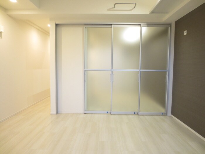 物件内観写真11　(居室)