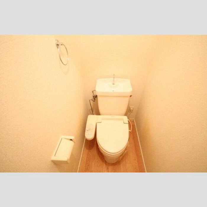 物件内観写真11　(トイレ)