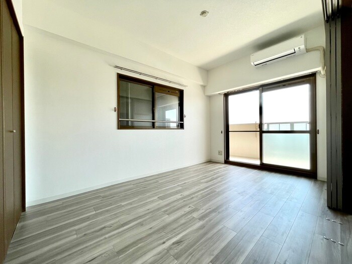 物件内観写真10　(居室)