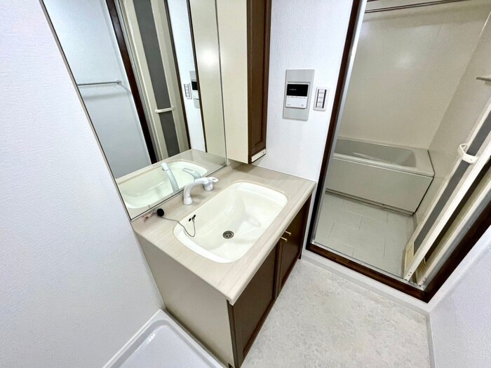 物件内観写真15　(洗面)