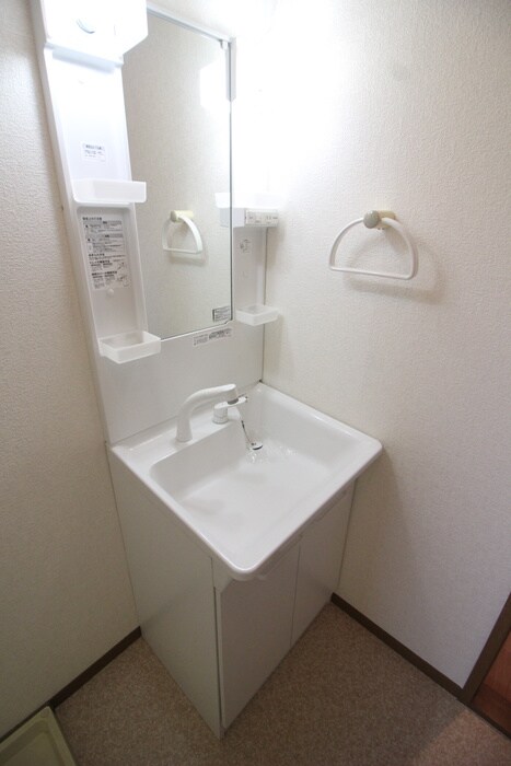 物件内観写真15　(洗面)