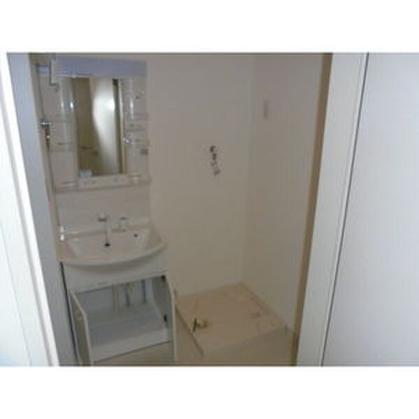 物件内観写真10　(洗面)