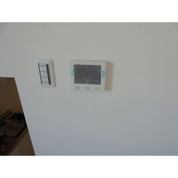 物件内観写真15　(廊下)