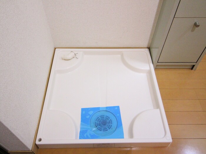 物件内観写真17　(洗濯機置場)