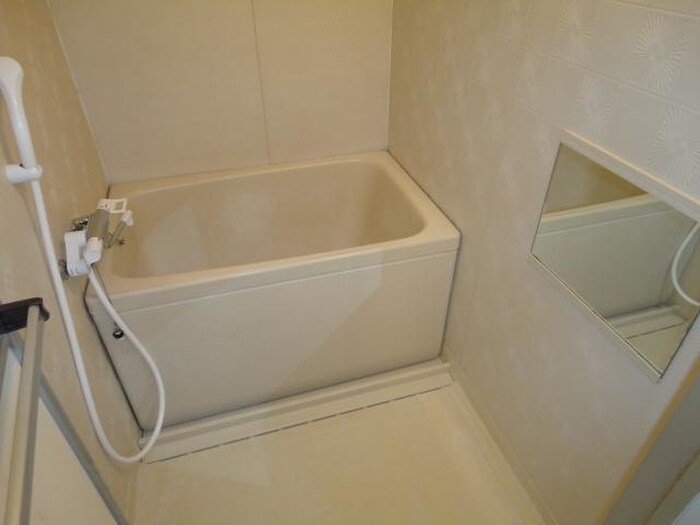 物件内観写真9　(バス／シャワールーム等)