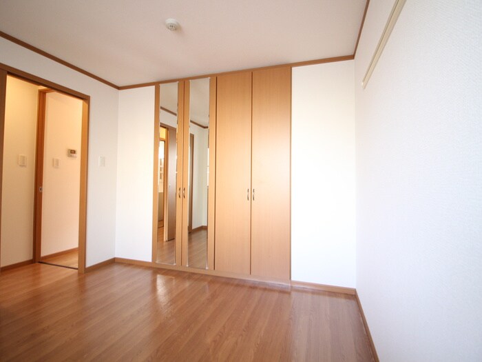 物件内観写真16　(居室)