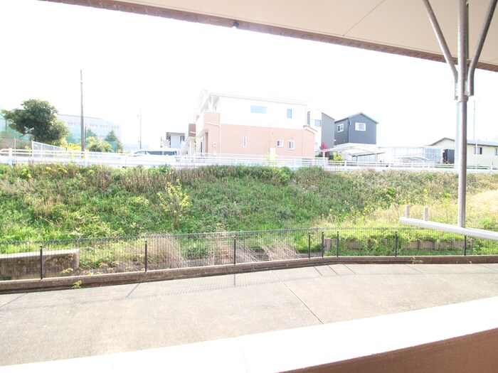 物件内観写真22　(室内からの展望)