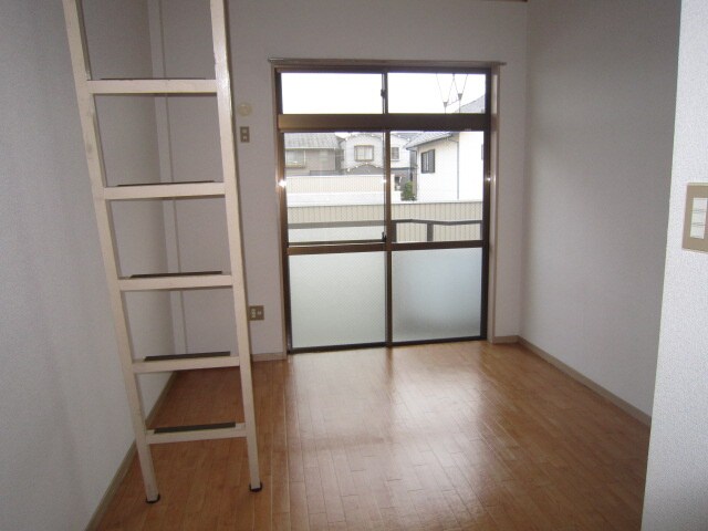 物件内観写真9　(居室)