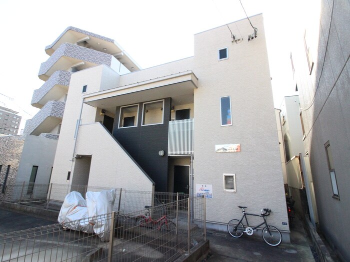 物件外観写真2　(外観写真)