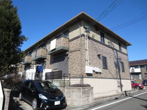 メイプルヒルズ C棟外観写真