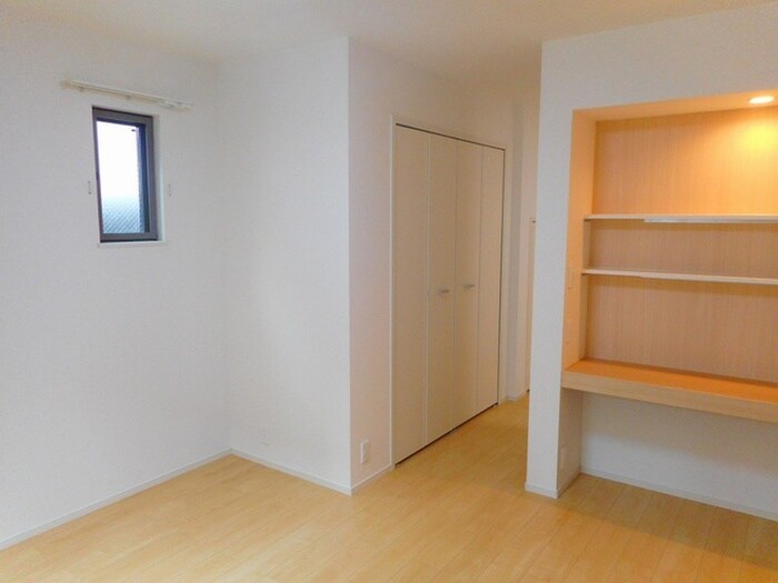 物件内観写真8　(内観写真)