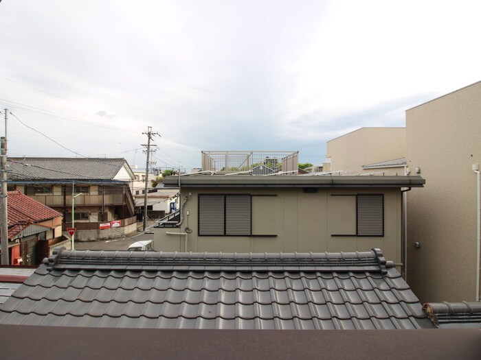 物件内観写真14　(室内からの展望)