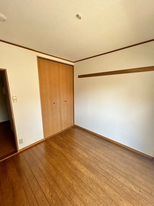 物件内観写真3　(居室)