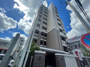 スタシオン川名公園外観写真