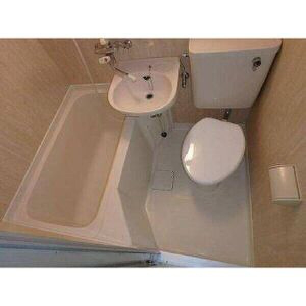 バス／シャワールーム等