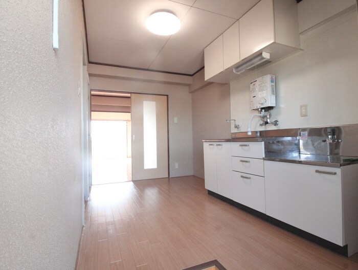 物件内観写真10　(居室)