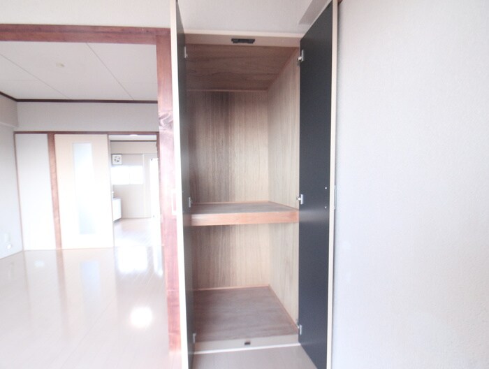 物件内観写真22　(収納)