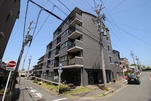 フォンティーヌナウ外観写真