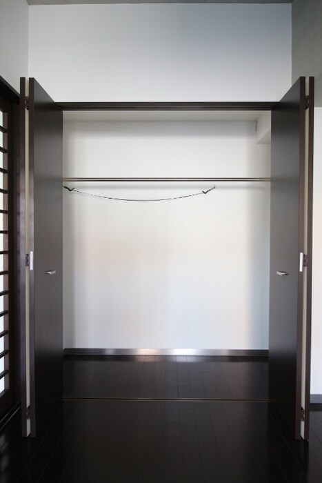 物件内観写真13　(収納)