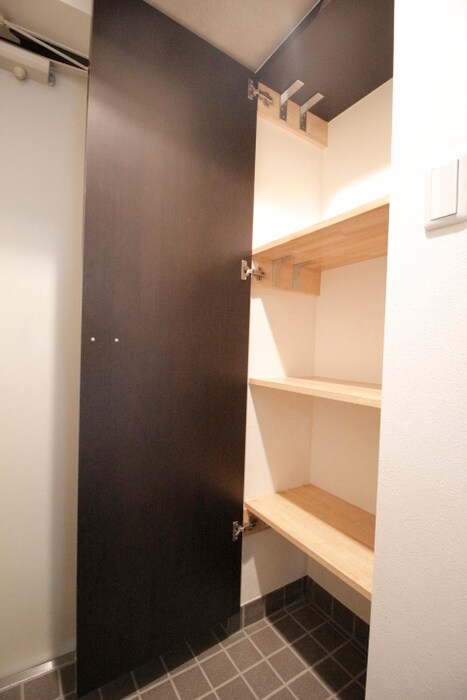 物件内観写真15　(靴箱)