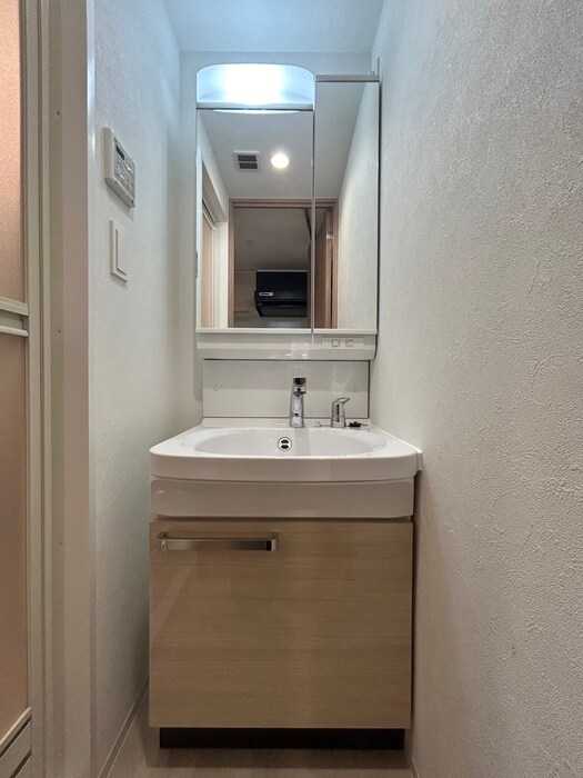 物件内観写真13　(洗面)