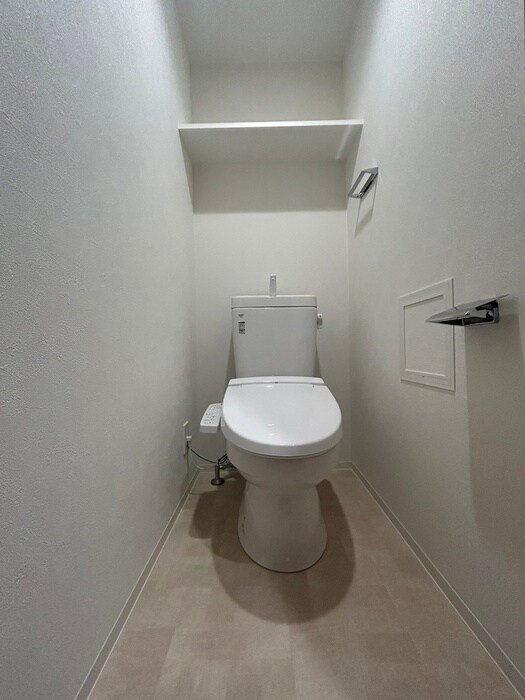 物件内観写真14　(トイレ)