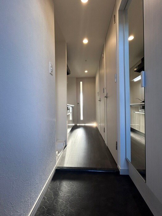 物件内観写真15　(玄関)
