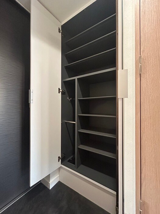 物件内観写真20　(靴箱)