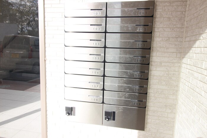 物件外観写真4　(建物設備)