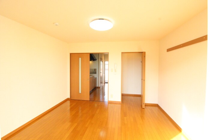 物件内観写真18　(居室)