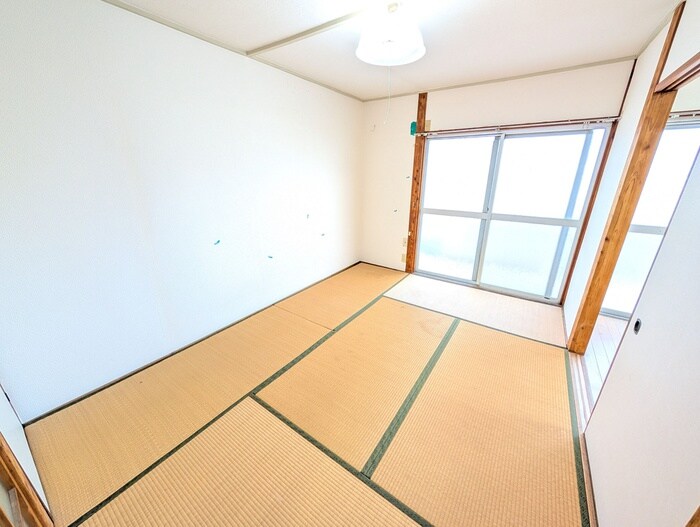 物件内観写真7　(居室)