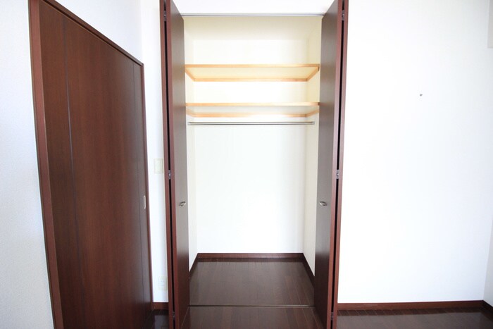 物件内観写真10　(収納)