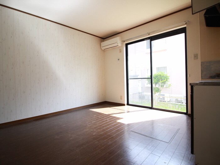 物件内観写真7　(居室)