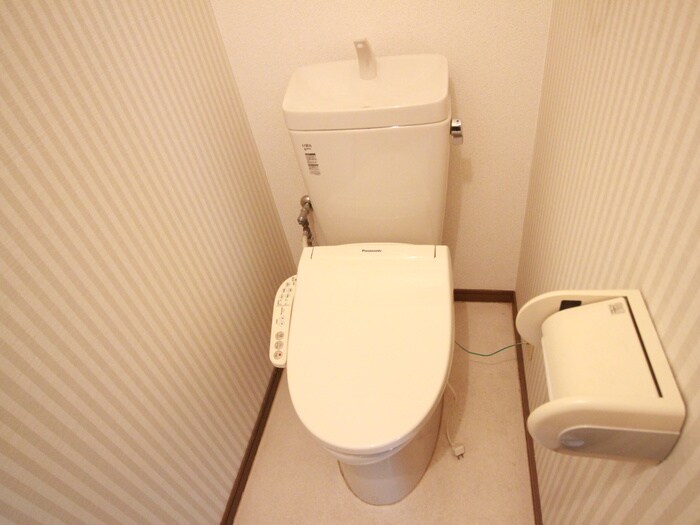 物件内観写真11　(トイレ)