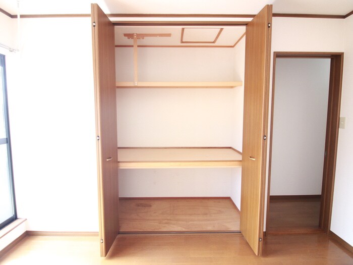 物件内観写真13　(収納)
