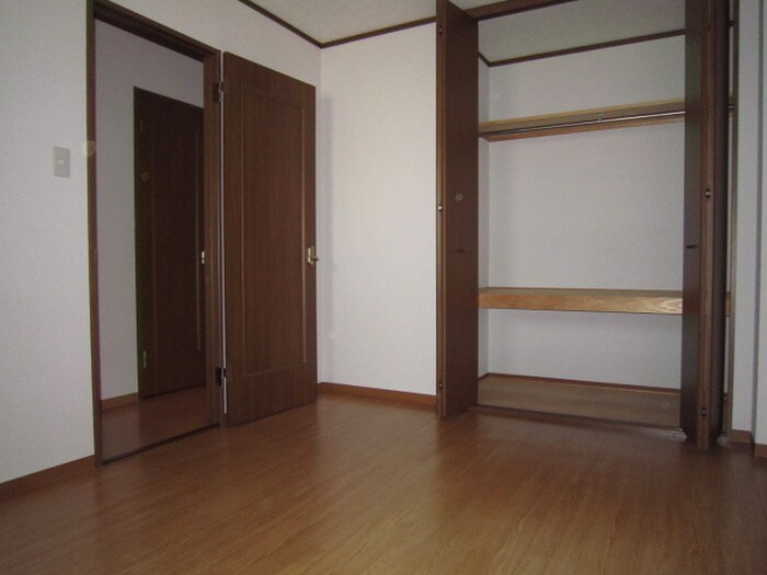 物件内観写真12　(居室)