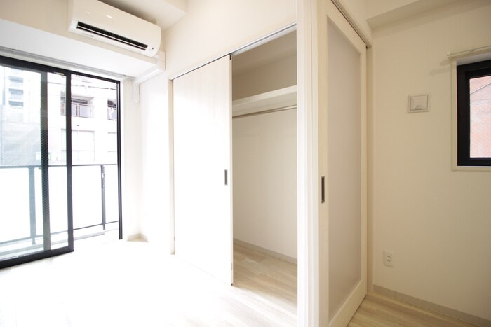 物件内観写真9　(収納)