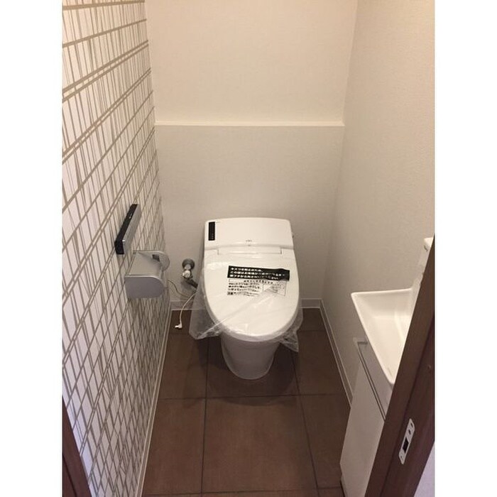 物件内観写真9　(トイレ)