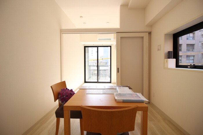 物件内観写真13　(居室)