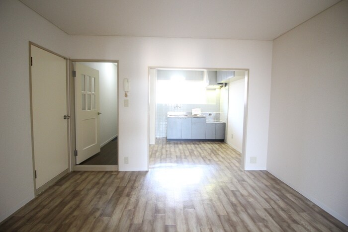 物件内観写真11　(内観写真)