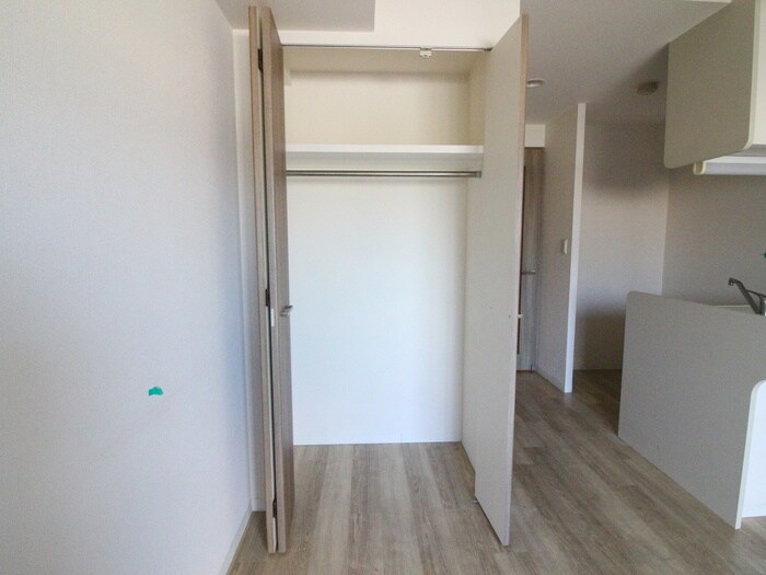 物件内観写真9　(収納)