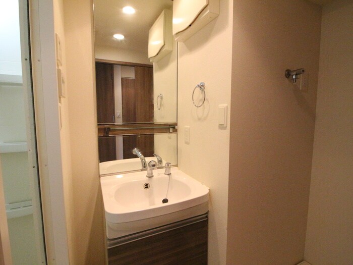 物件内観写真11　(洗面)