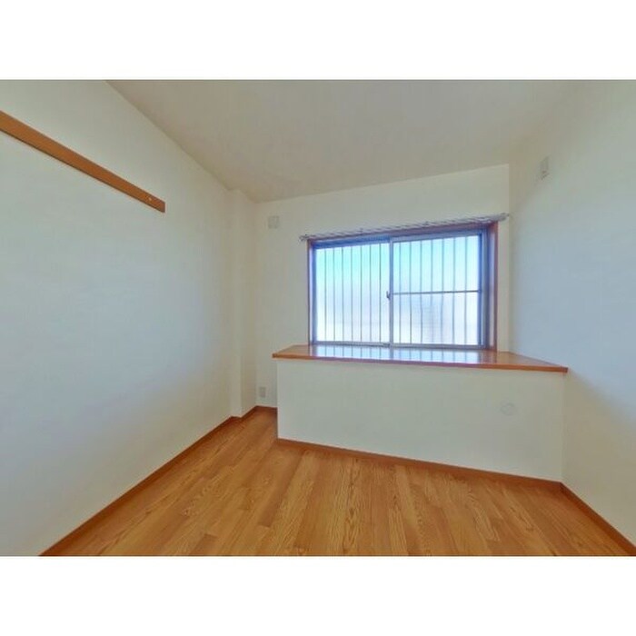 物件内観写真13　(居室)