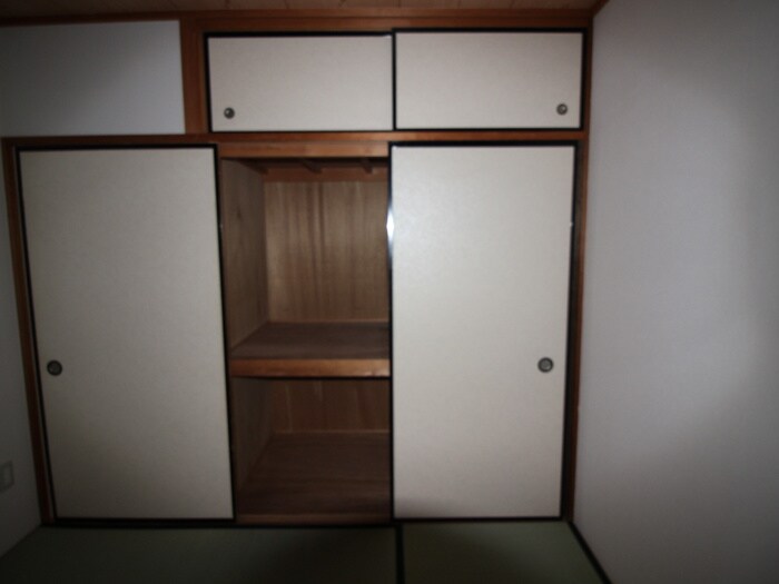 物件内観写真18　(収納)