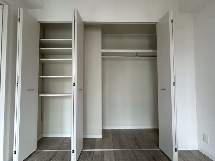 物件内観写真12　(収納)