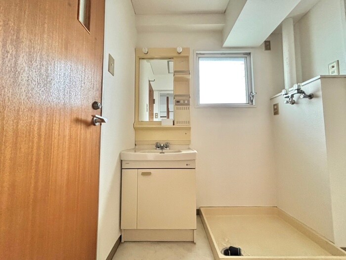 物件内観写真14　(洗面)