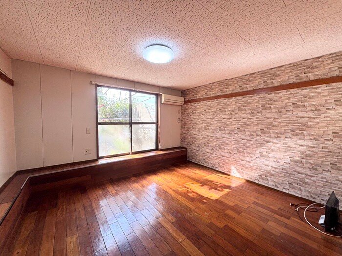 物件内観写真5　(居室)