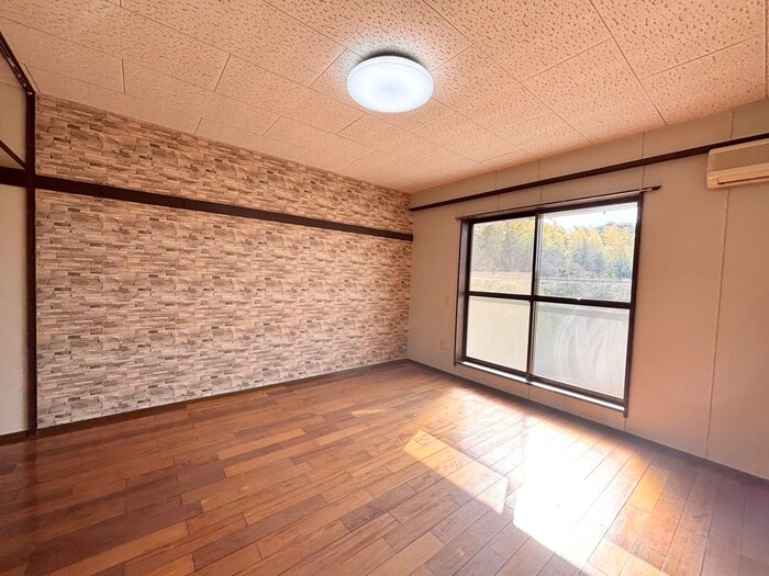 物件内観写真5　(居室)