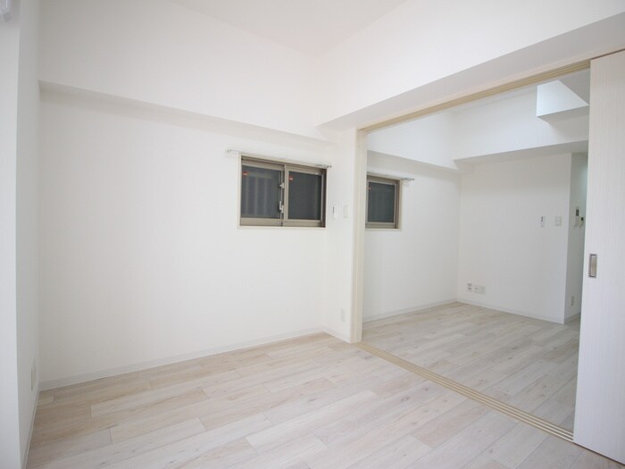 物件内観写真4　(居室)