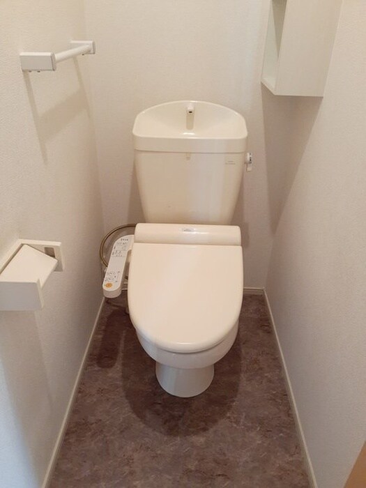 物件内観写真14　(トイレ)